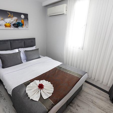 Apollo Hotel & Apartments Istanbul Bagian luar foto