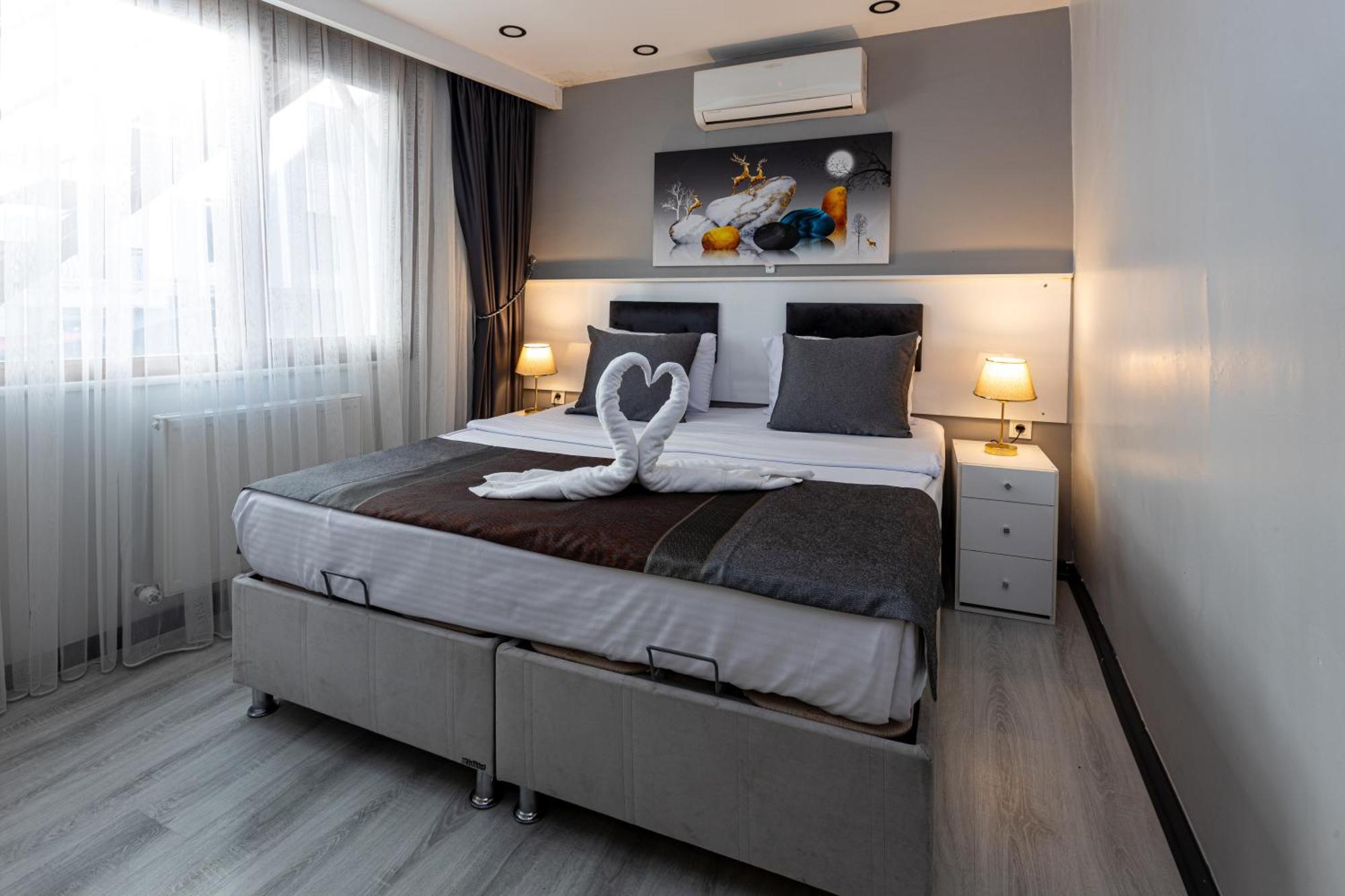 Apollo Hotel & Apartments Istanbul Bagian luar foto