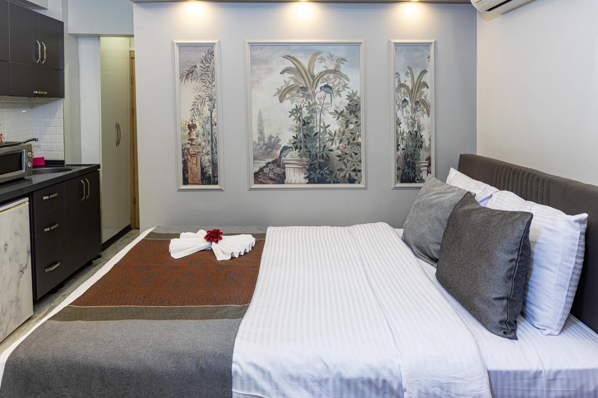 Apollo Hotel & Apartments Istanbul Bagian luar foto