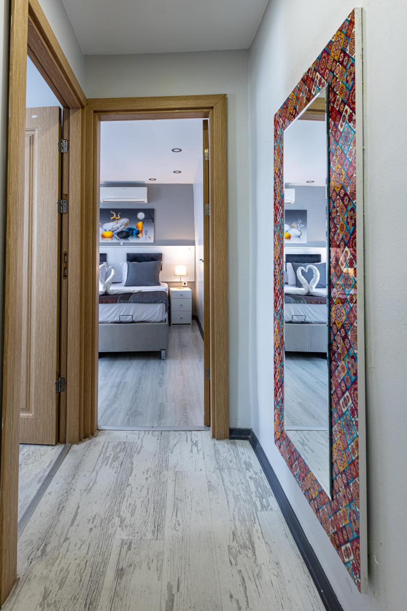 Apollo Hotel & Apartments Istanbul Bagian luar foto