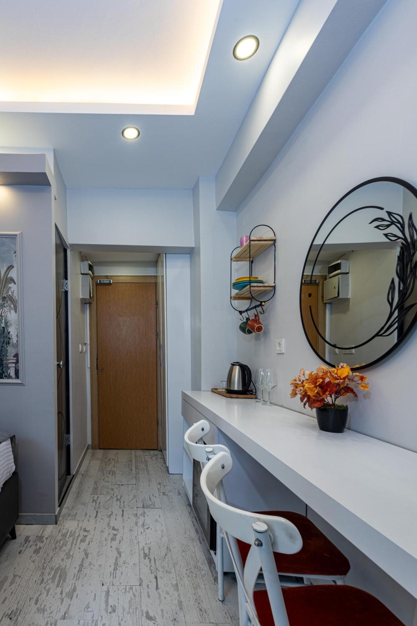 Apollo Hotel & Apartments Istanbul Bagian luar foto