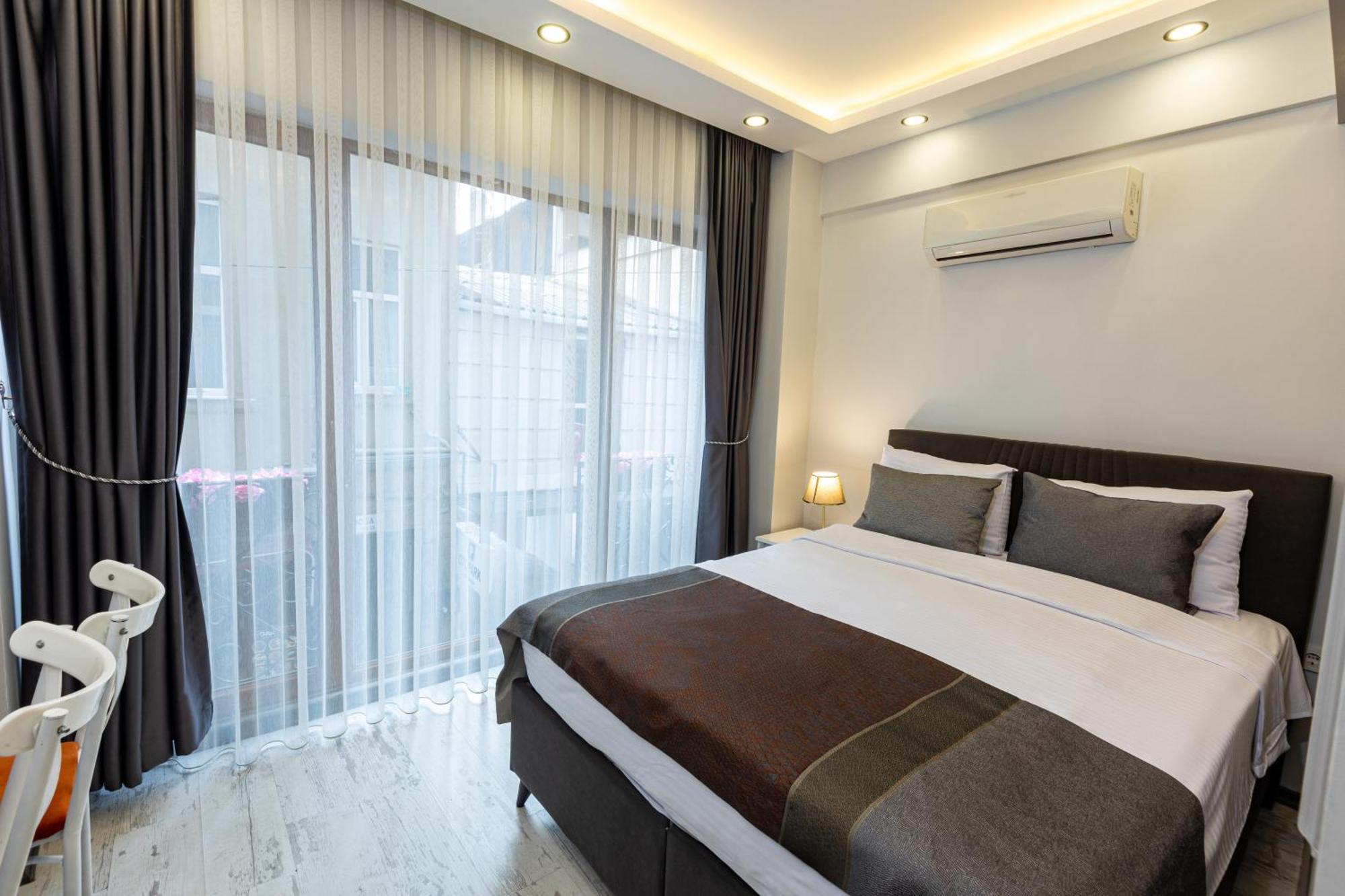 Apollo Hotel & Apartments Istanbul Bagian luar foto